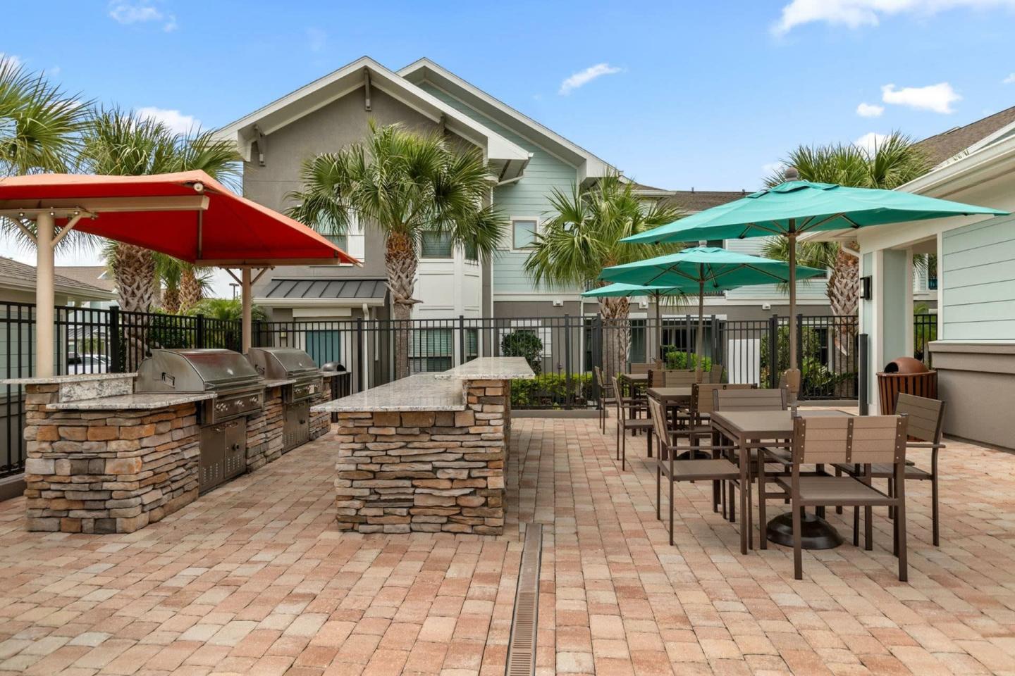 Luxe Lakewood Ranch Image 22