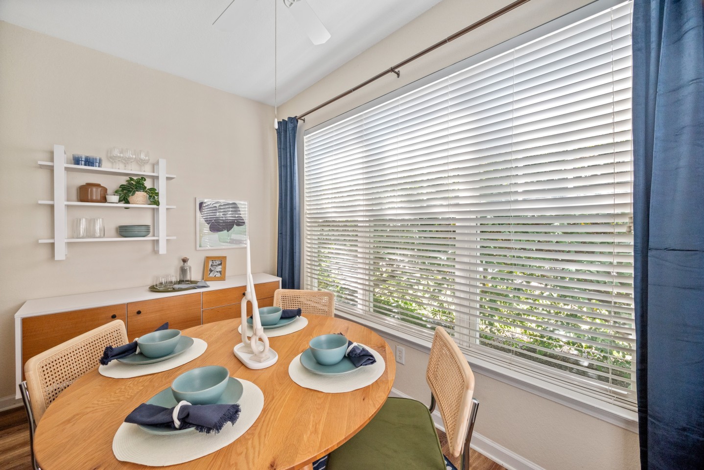 Hideaway at Greenbrier Luxury Apartments Image 7