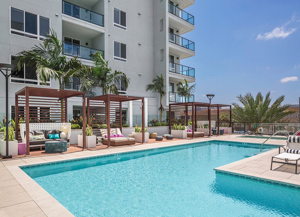 Rivair Apartment Homes Image 8