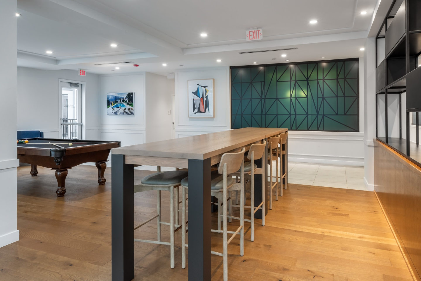 2200 LaSalle Image 7