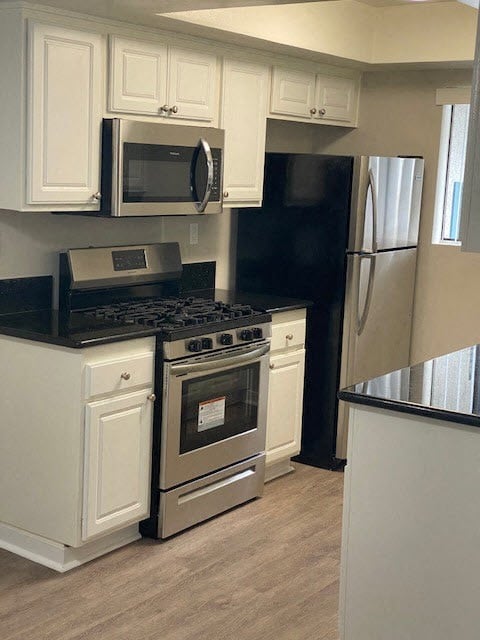 The Elmwood Apartments Image 4