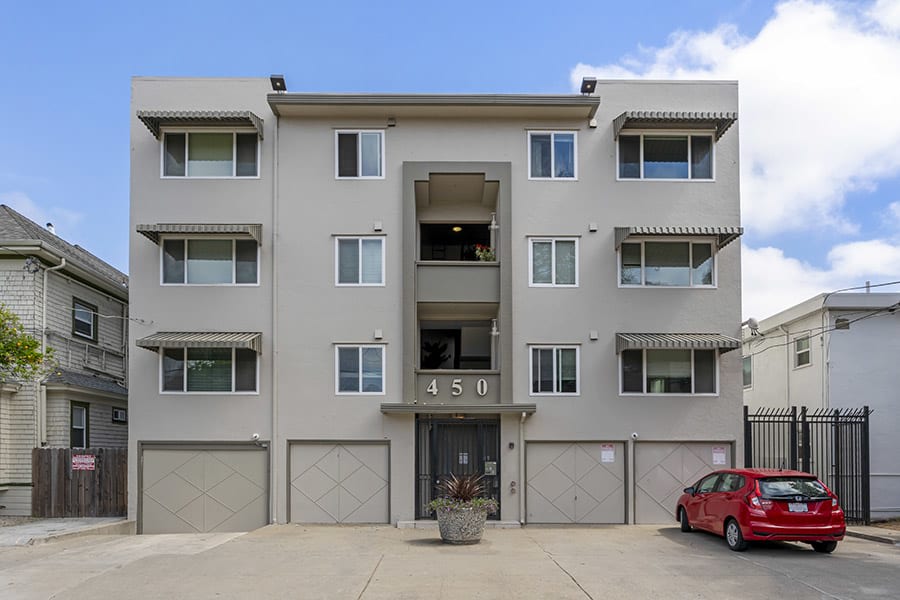 450 28th Street Apartments Image 14