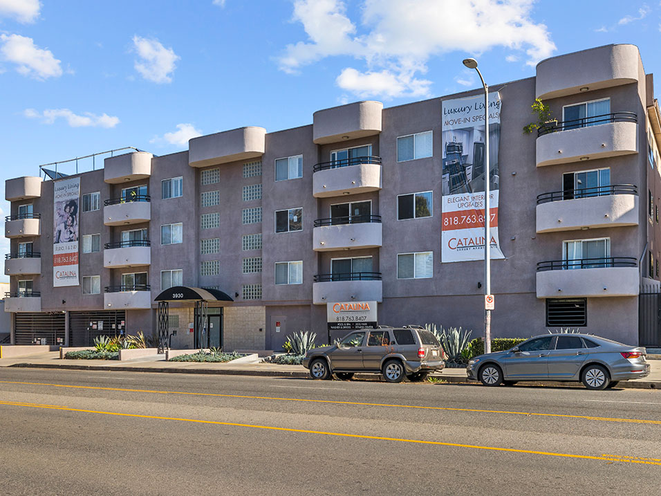 Catalina Apartments Image 29