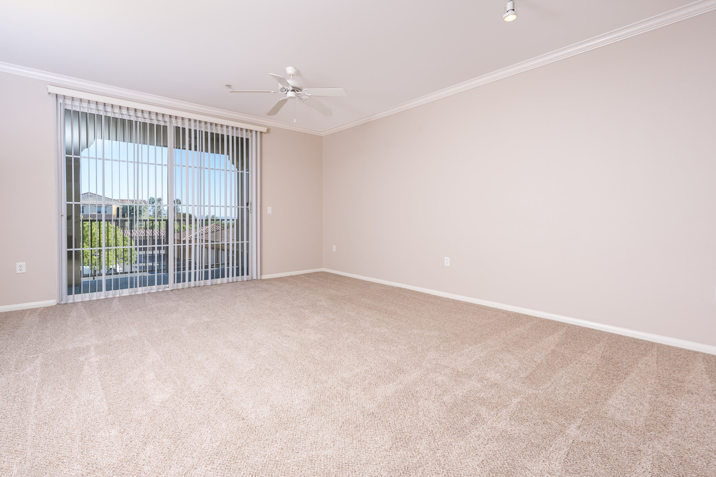 College Park Apartment Homes Image 44