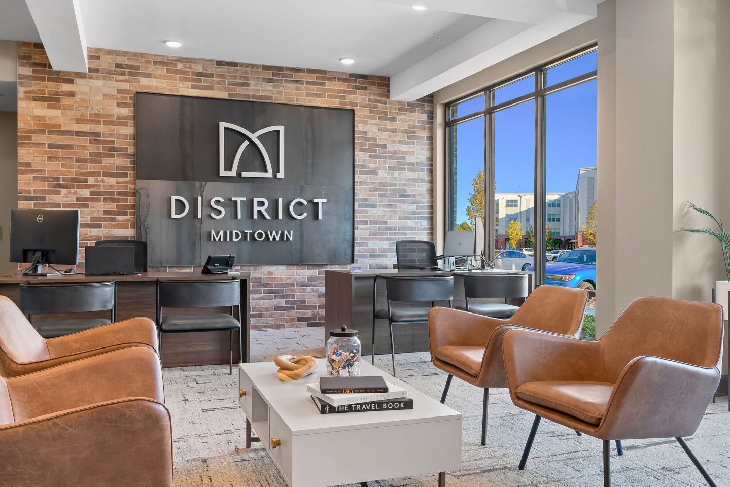 District Midtown Image 13