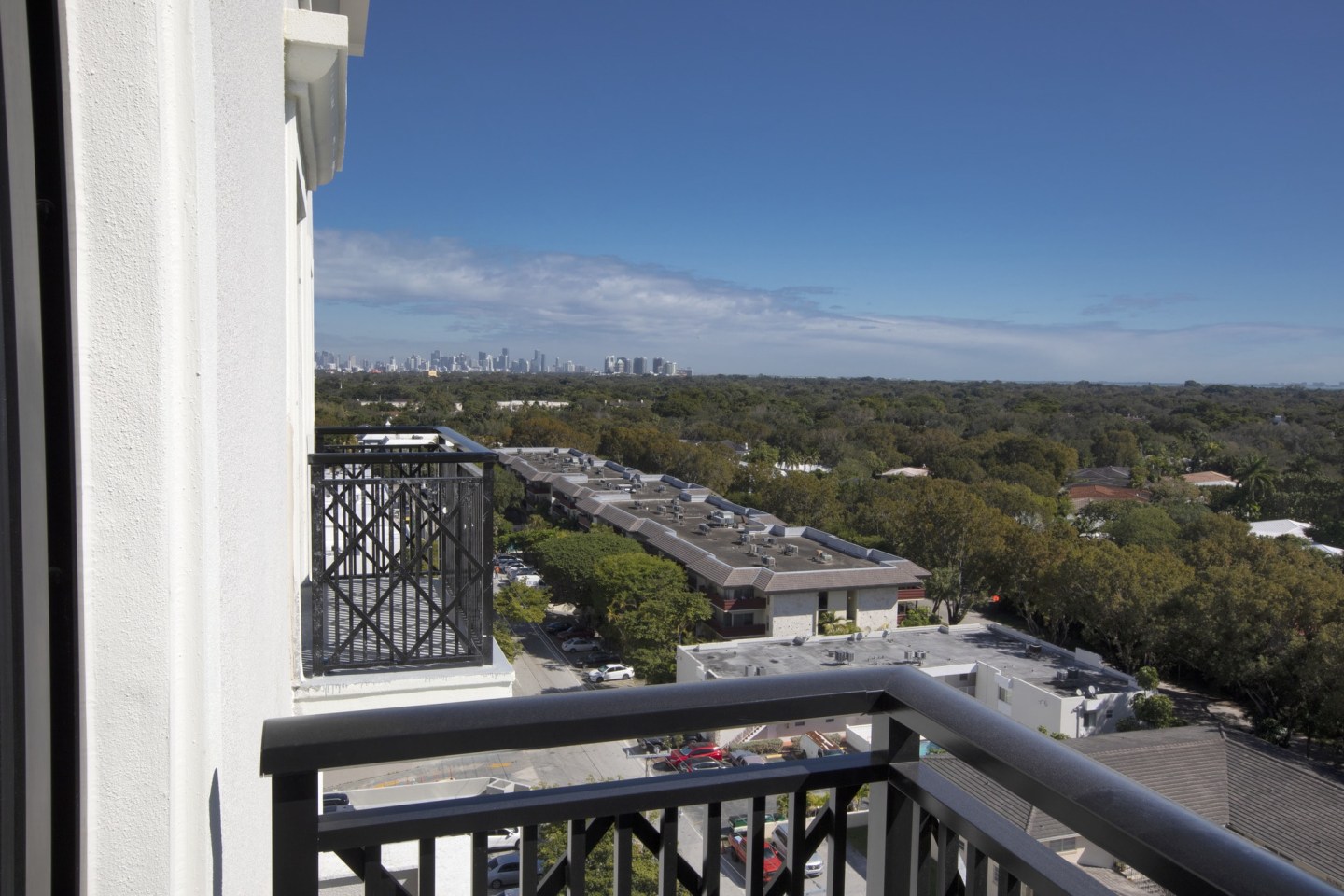 The Residences at Thesis Image 9