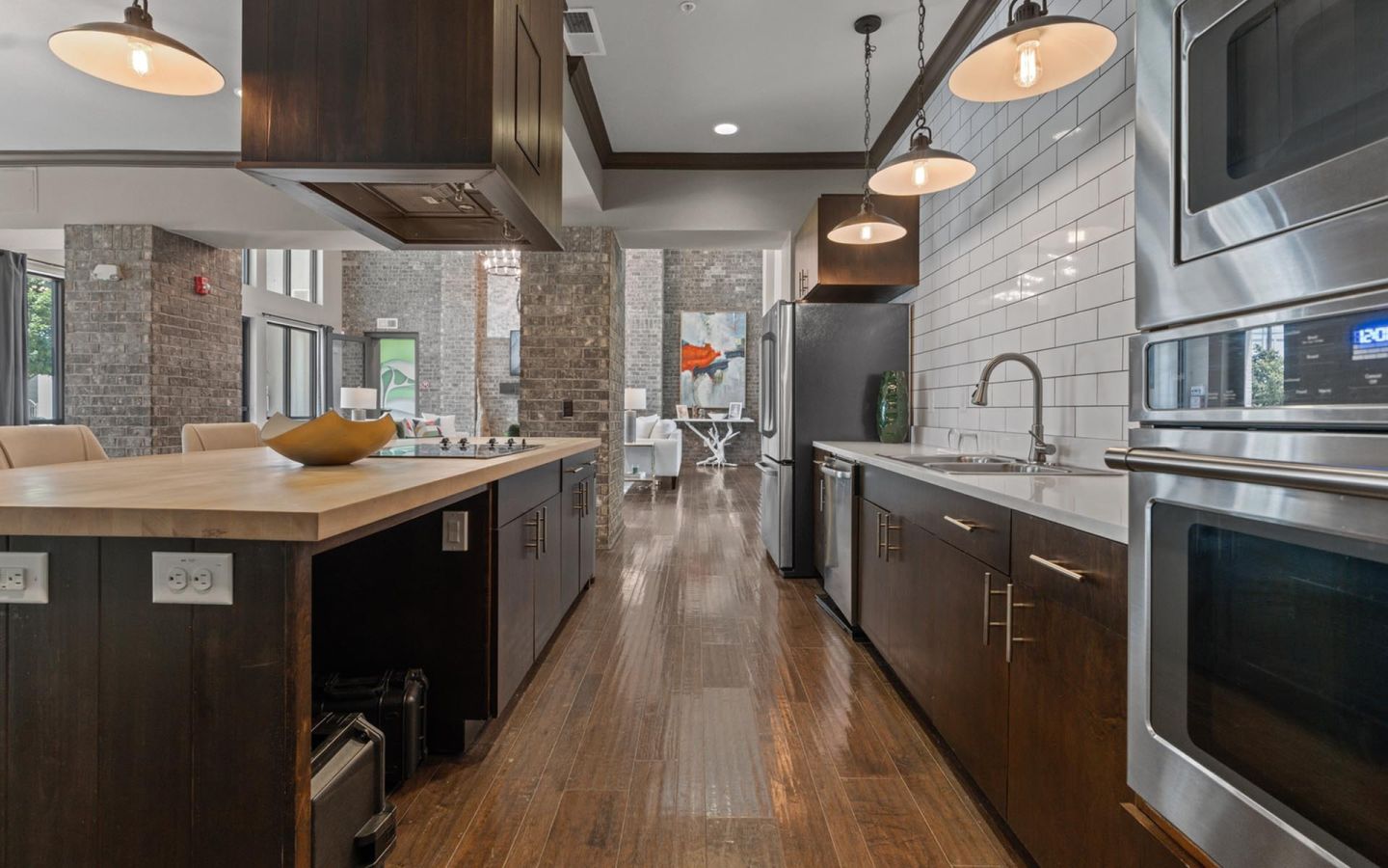 Riverhouse Image 26