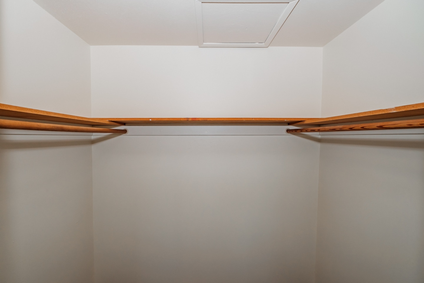 Sequoia Apartments Image 11
