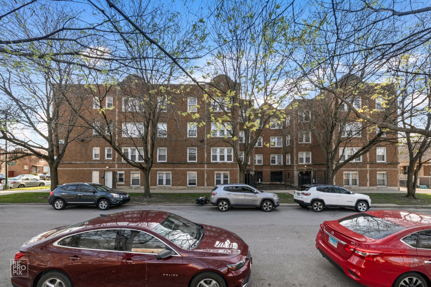 9244 S Saginaw Image 2