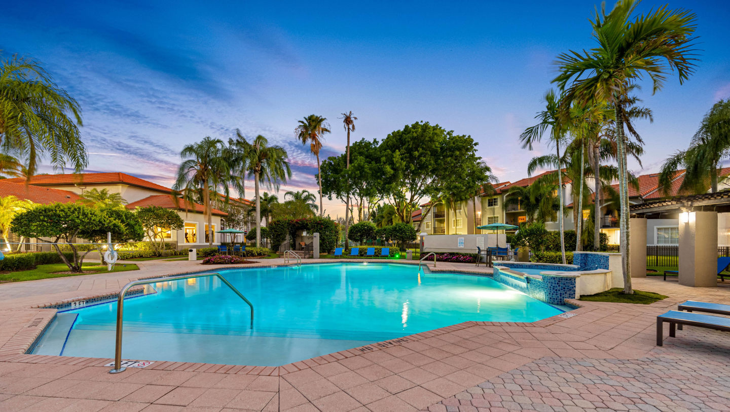 Sunset Gardens Apartments Image 97