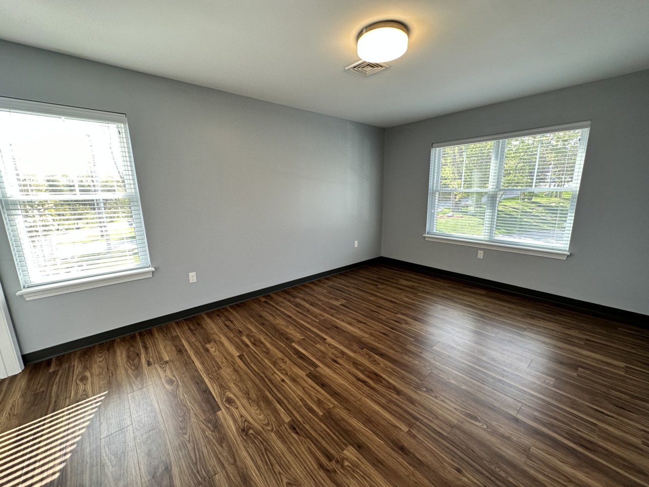The Ridge at Eastern Trails Apartments Image 27