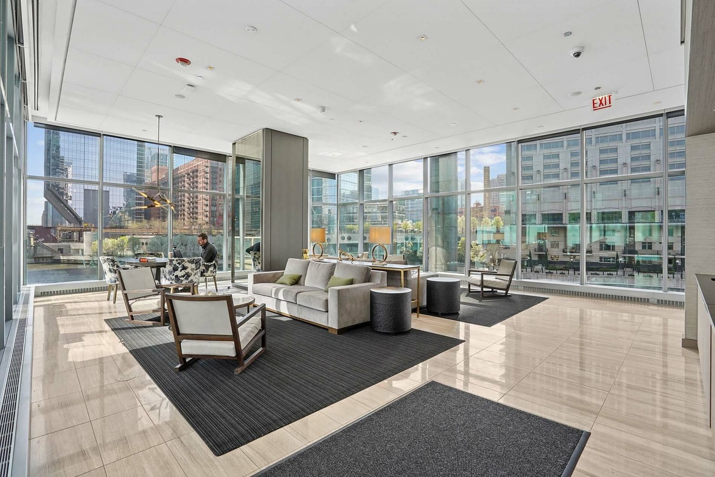 Wolf Point West Image 22