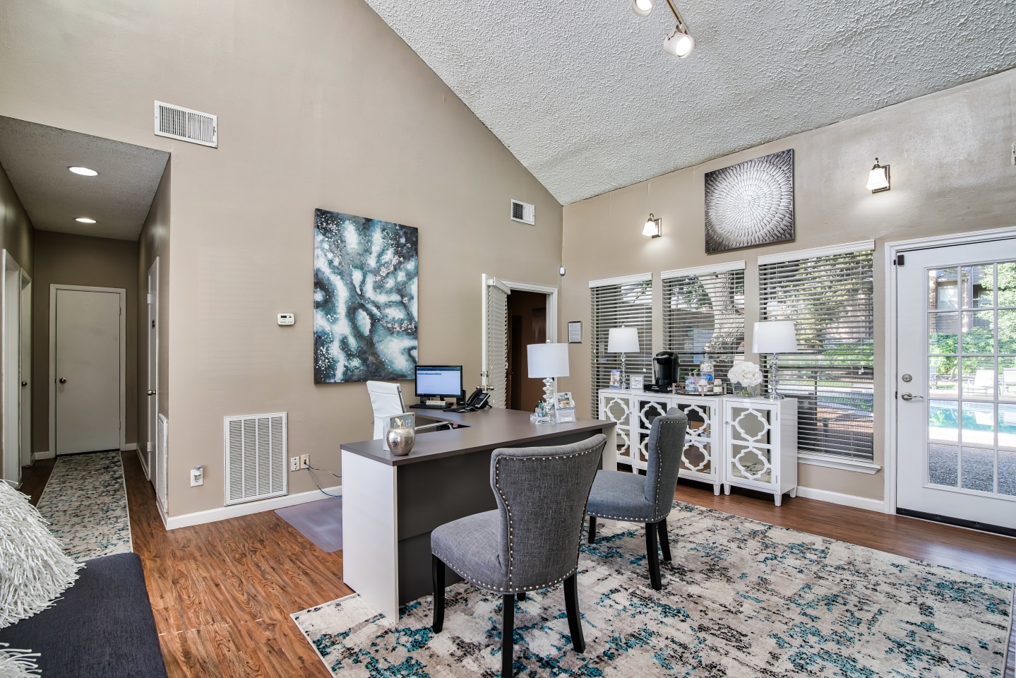 Applewood Image 9