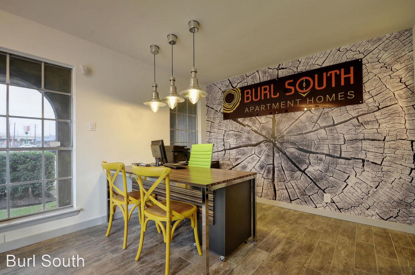 Burl Apartments Image 1