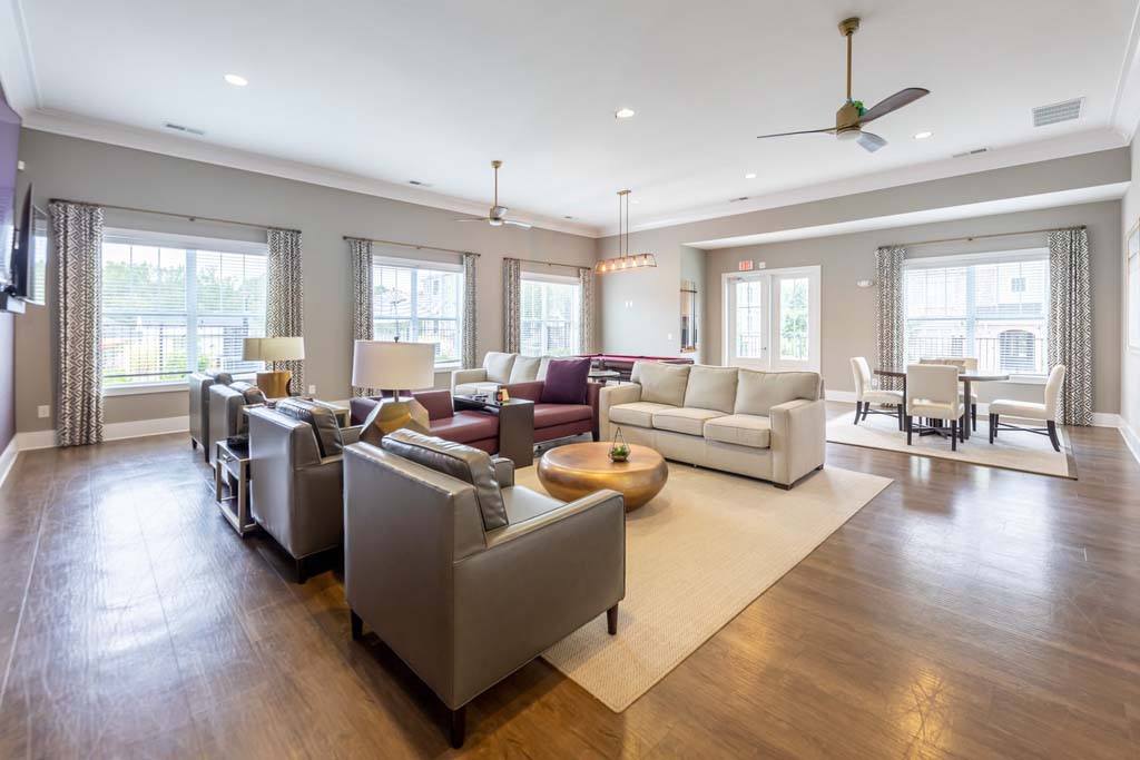 Affordable Housing - Luxury Apartments at Foxwood Image 61