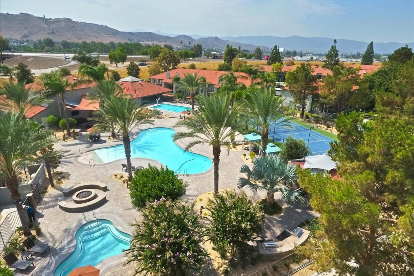 Corona Pointe Resort Image 55