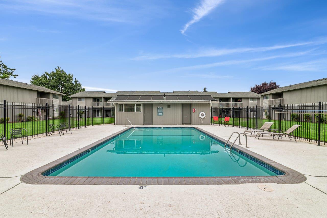 Sequoia Apartments Image 22