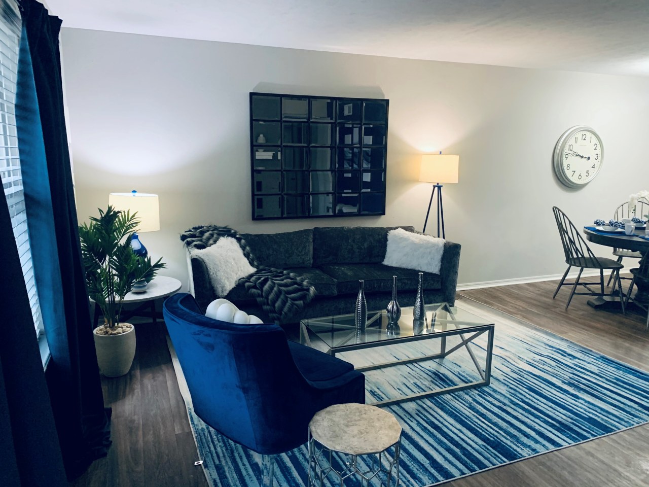 The Warwick Apartment Homes Image 4
