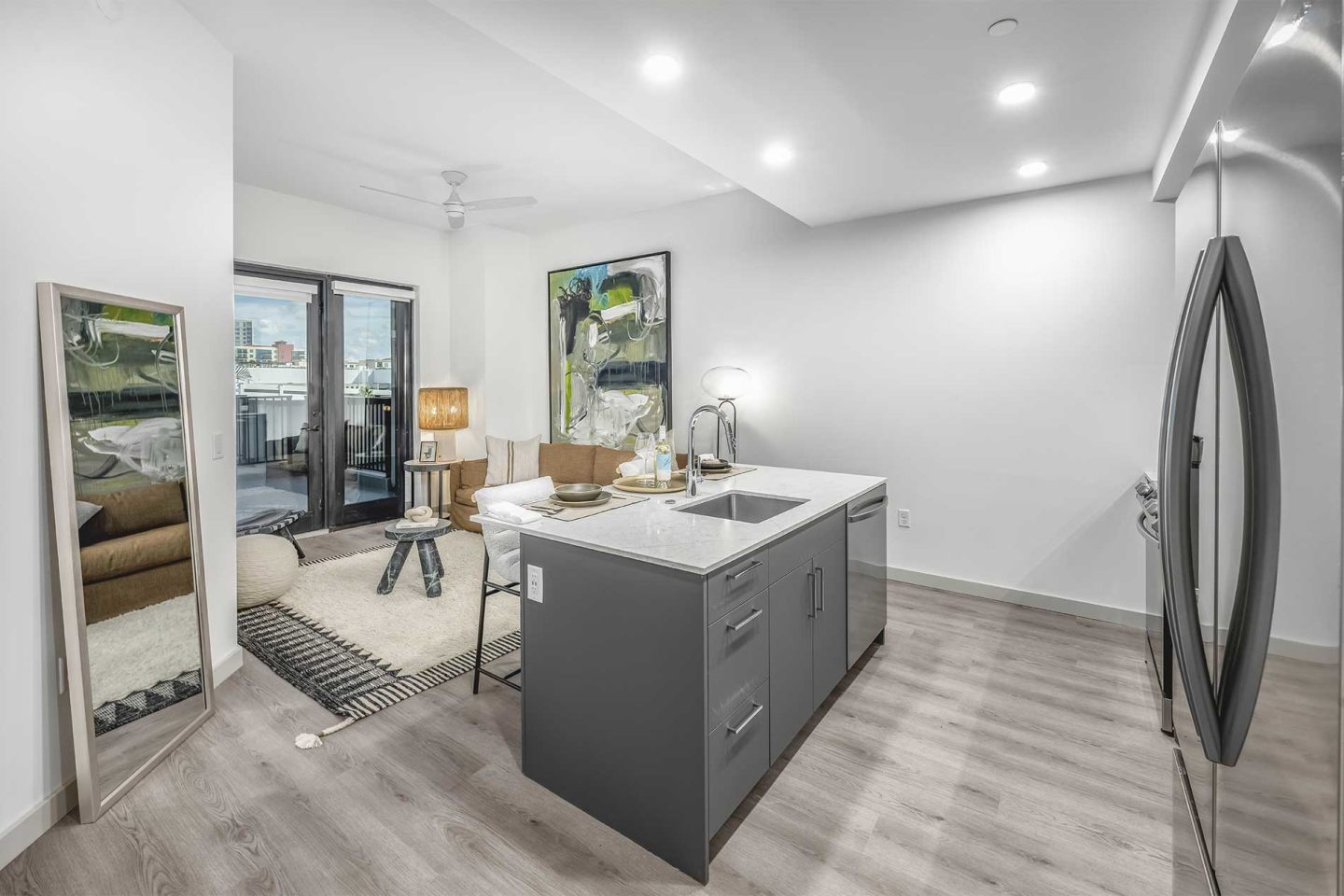 101 N Meridian Image 11