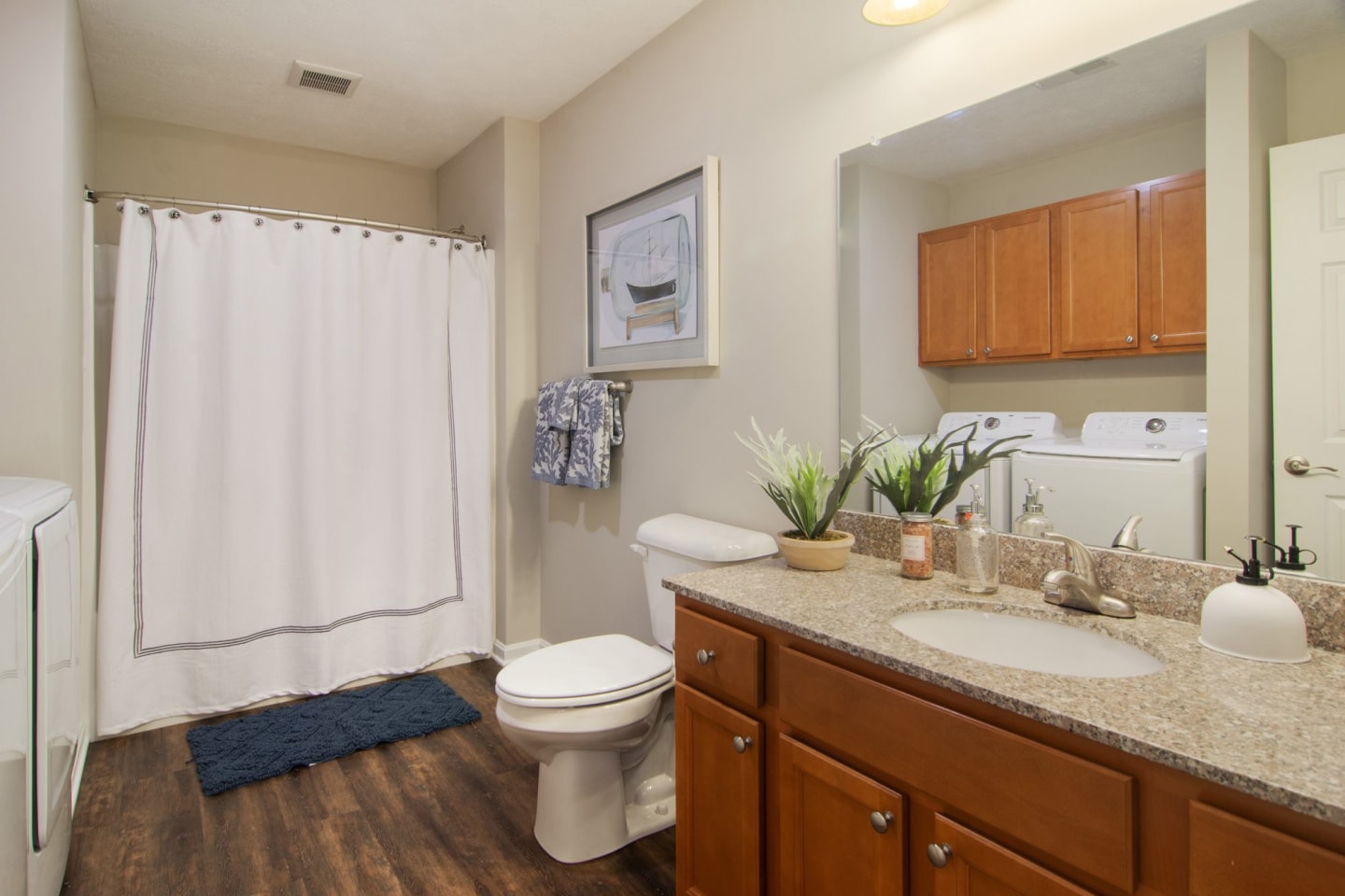 Redwood Shelby Township Image 7