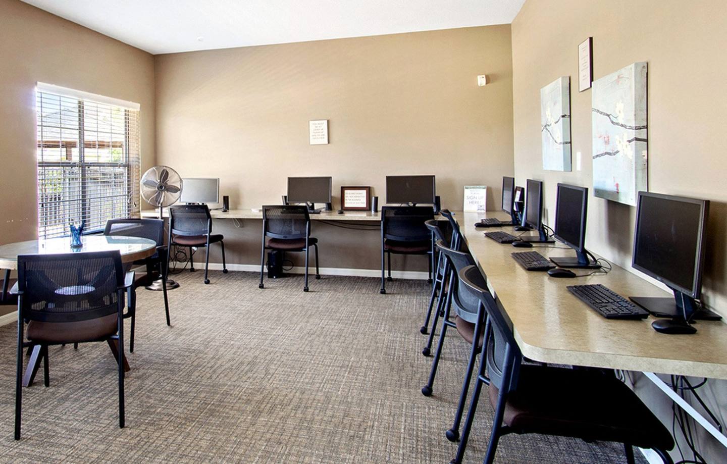 Seven Palms Apartments - Affordable Housing Image 14