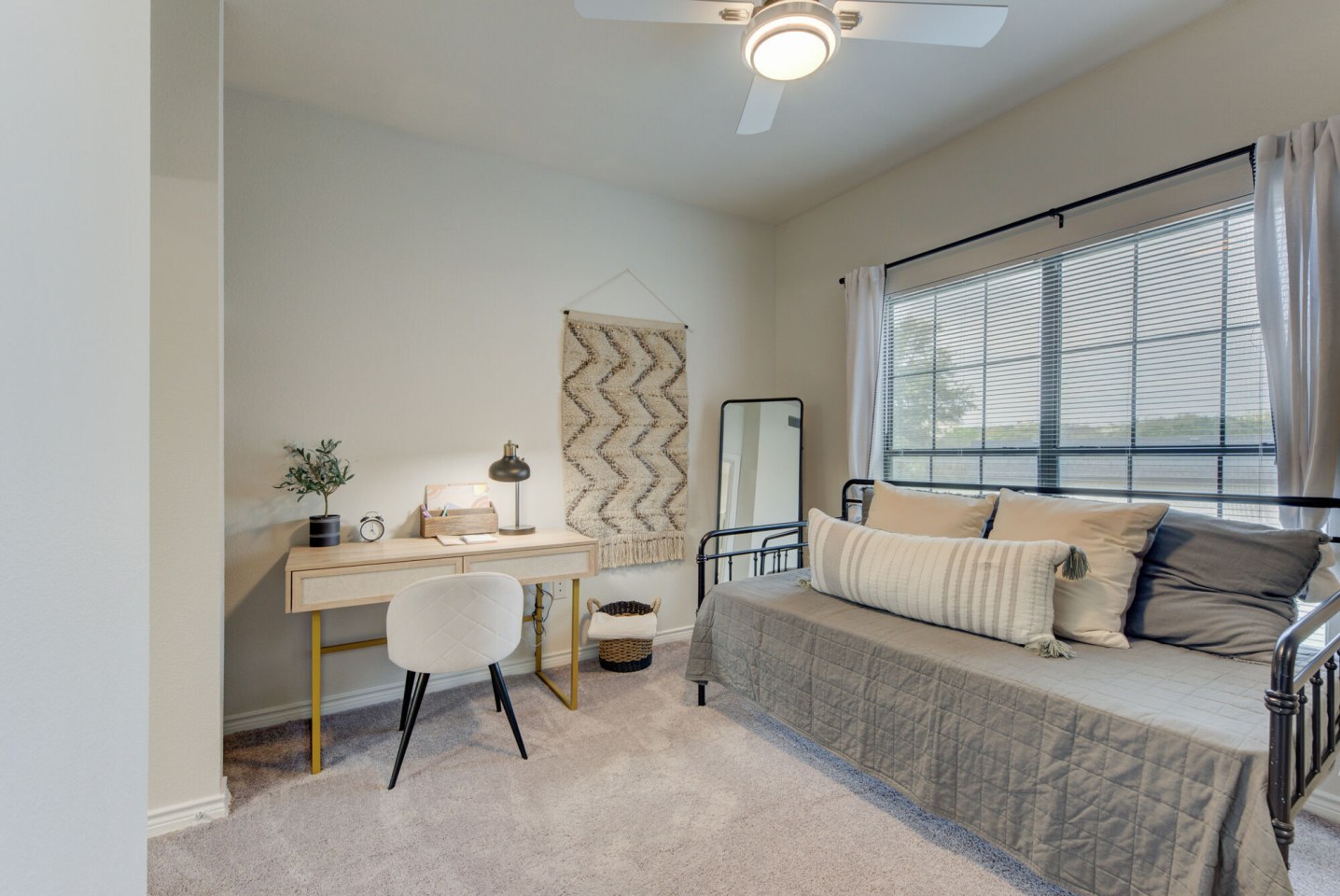 Sendero Ridge Image 26