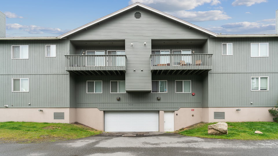 ReNew Bayshore Townhomes Image 3