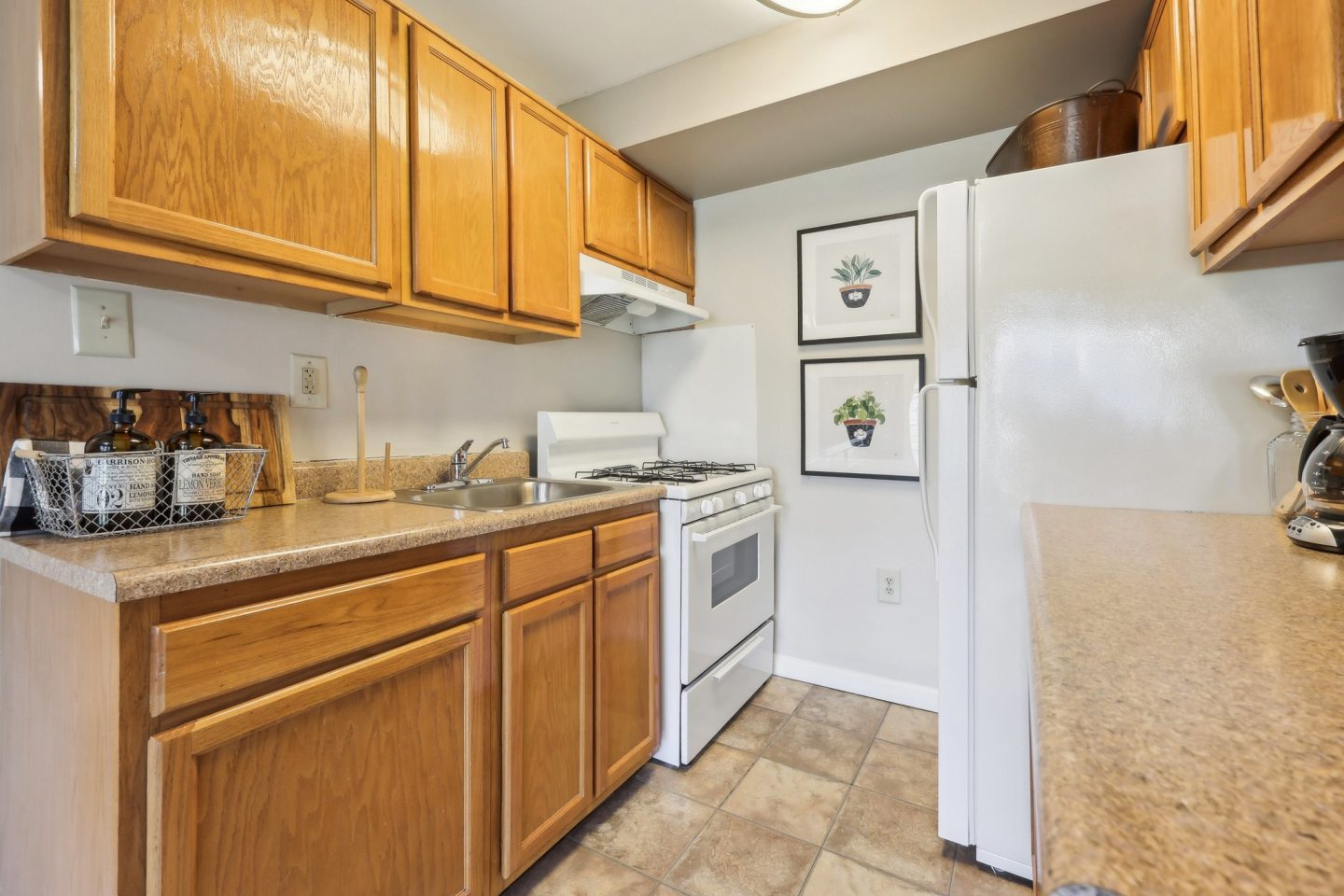 Westgate Apartments & Townhomes Image 6