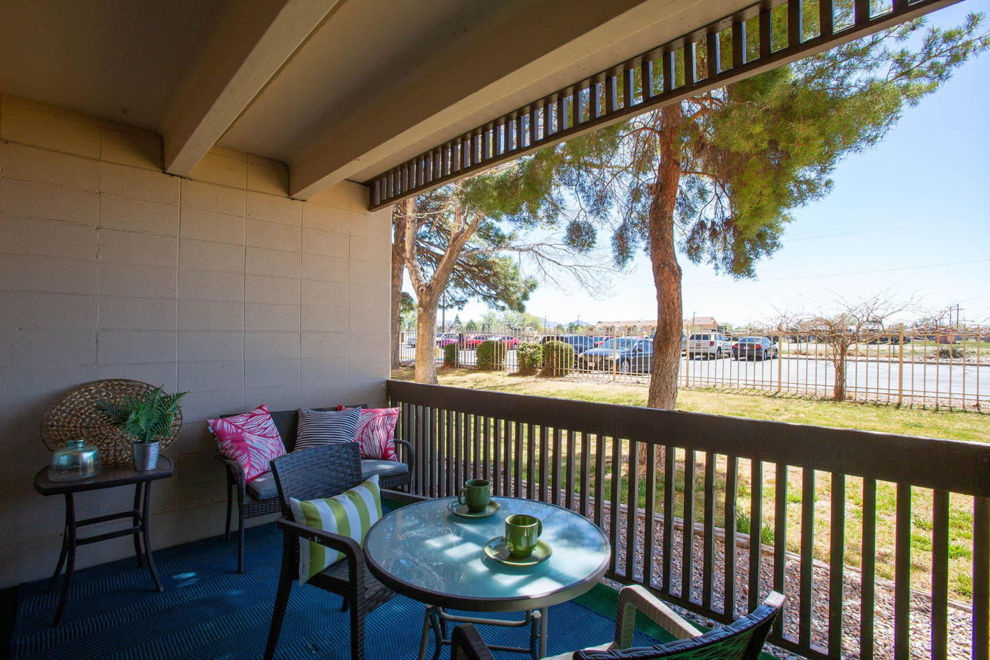 Los Altos Towers Image 16