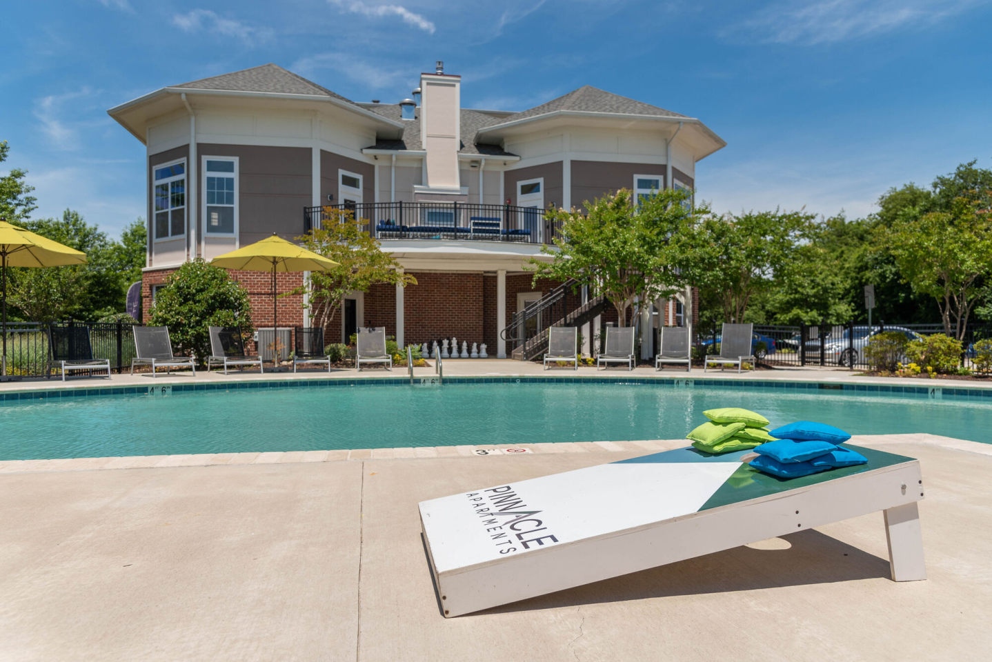 Pinnacle Apartments Image 23