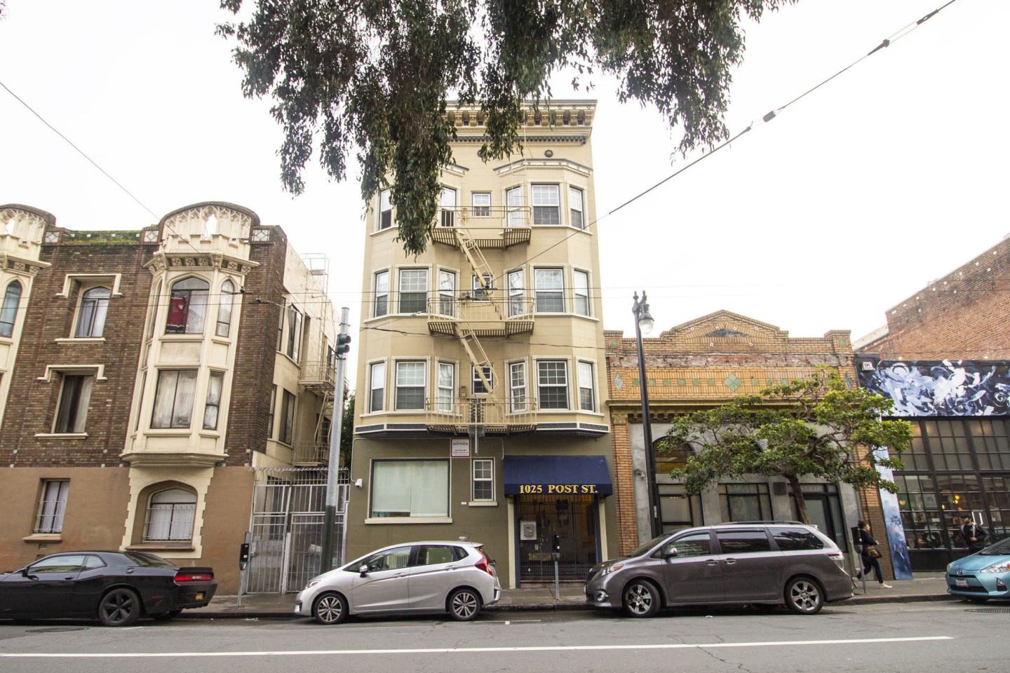 1025 Post Apartments Image 10