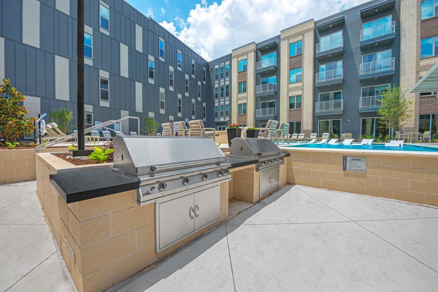 Luxia Preston Image 20