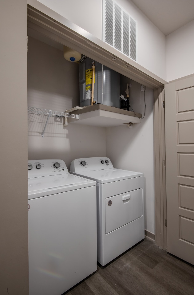 Axel Row Apartments Image 10