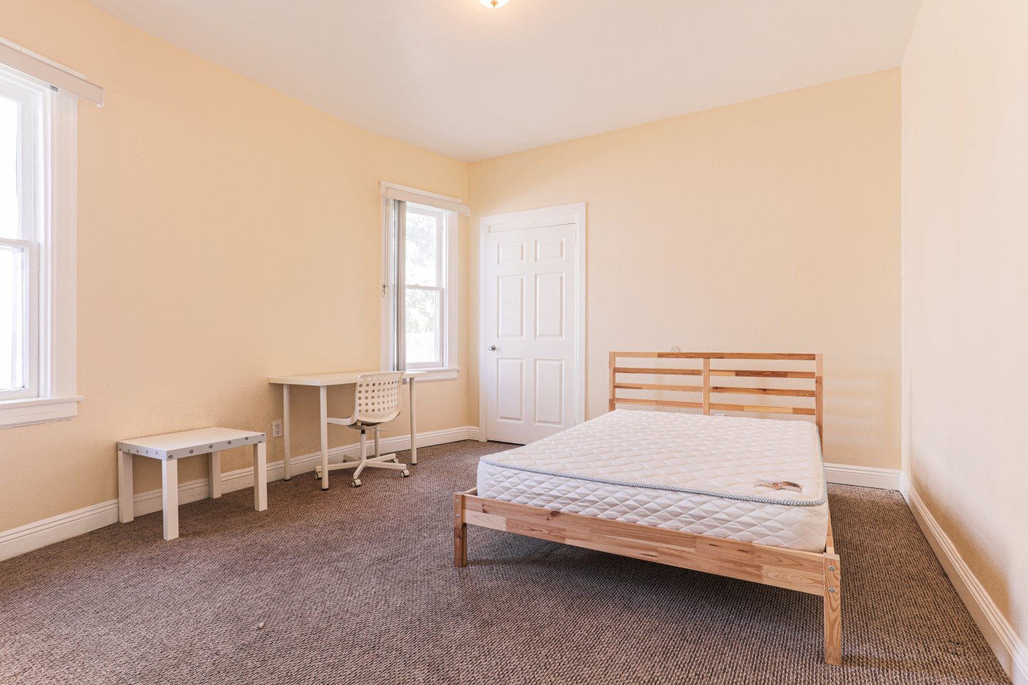 1505 W 27th Street - Co-Living Image 5