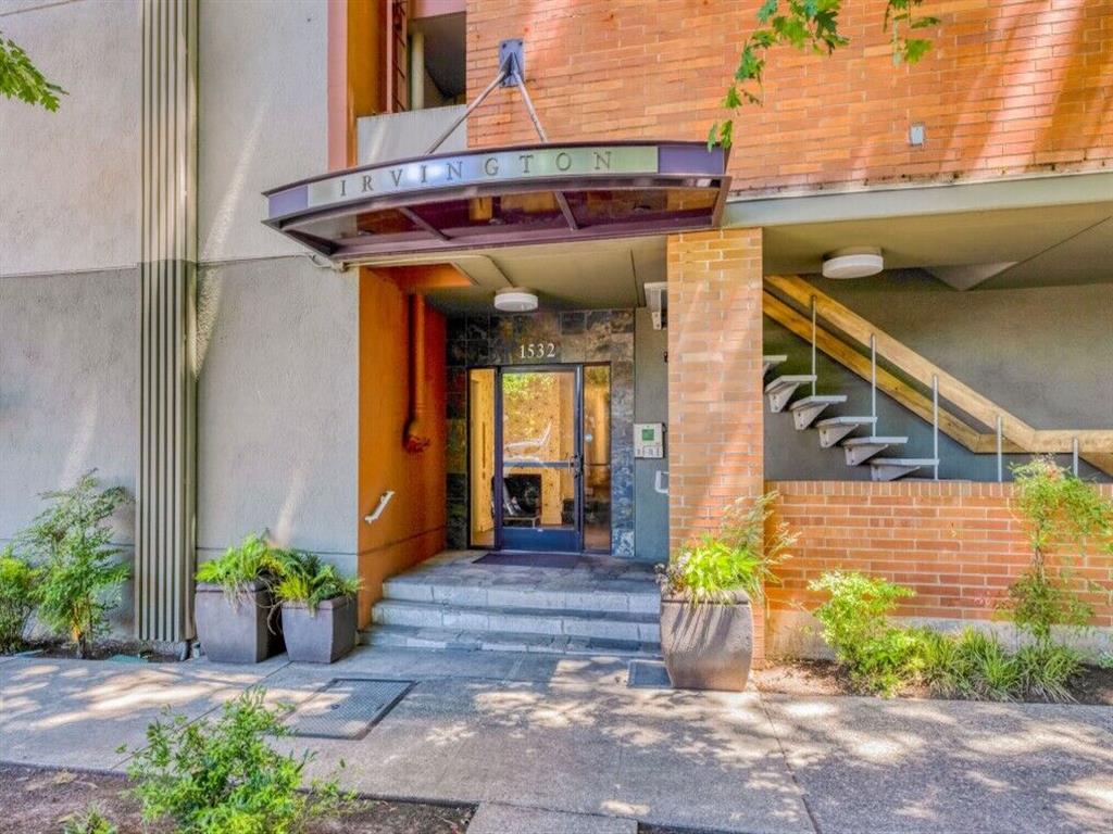 The Irvington Apartments Image 2
