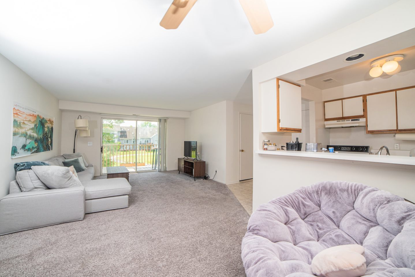 Cambridge Club Apartments Image 10