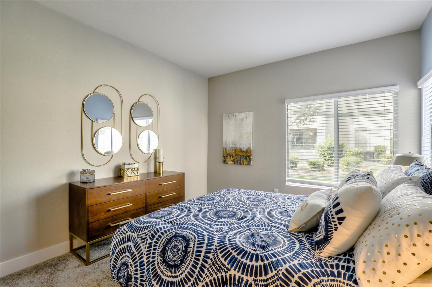 South Valley Ranch Apartments Image 9