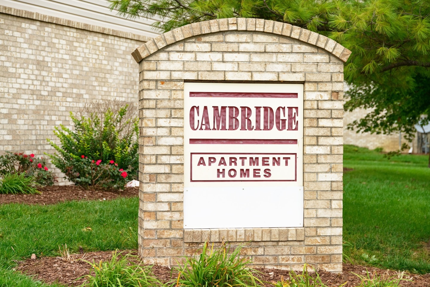 Cambridge Apartments Image 1