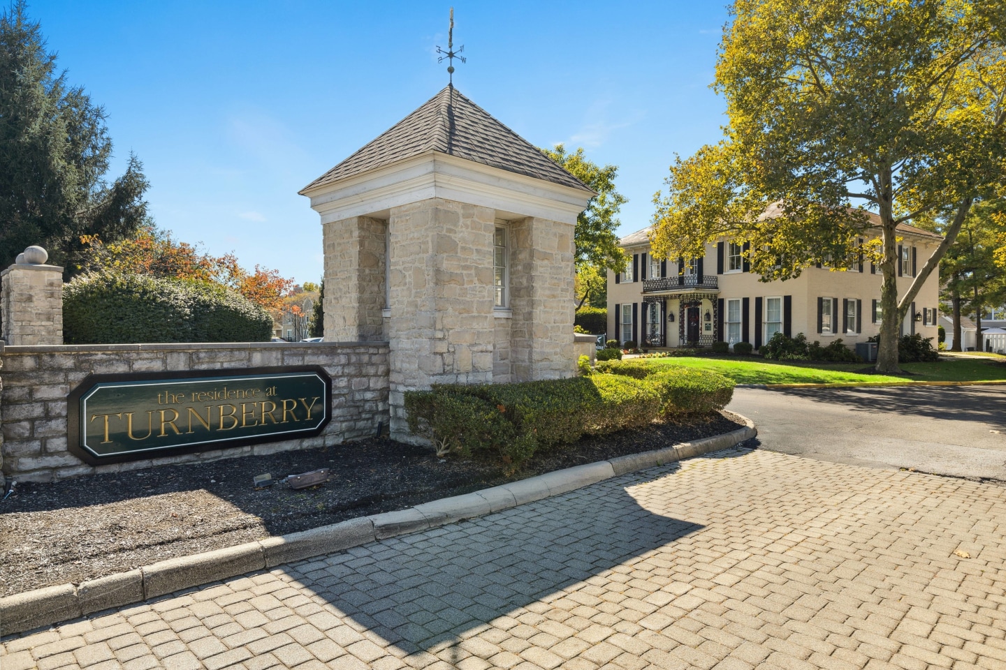 The Residence at Turnberry Apartment Homes Image 11
