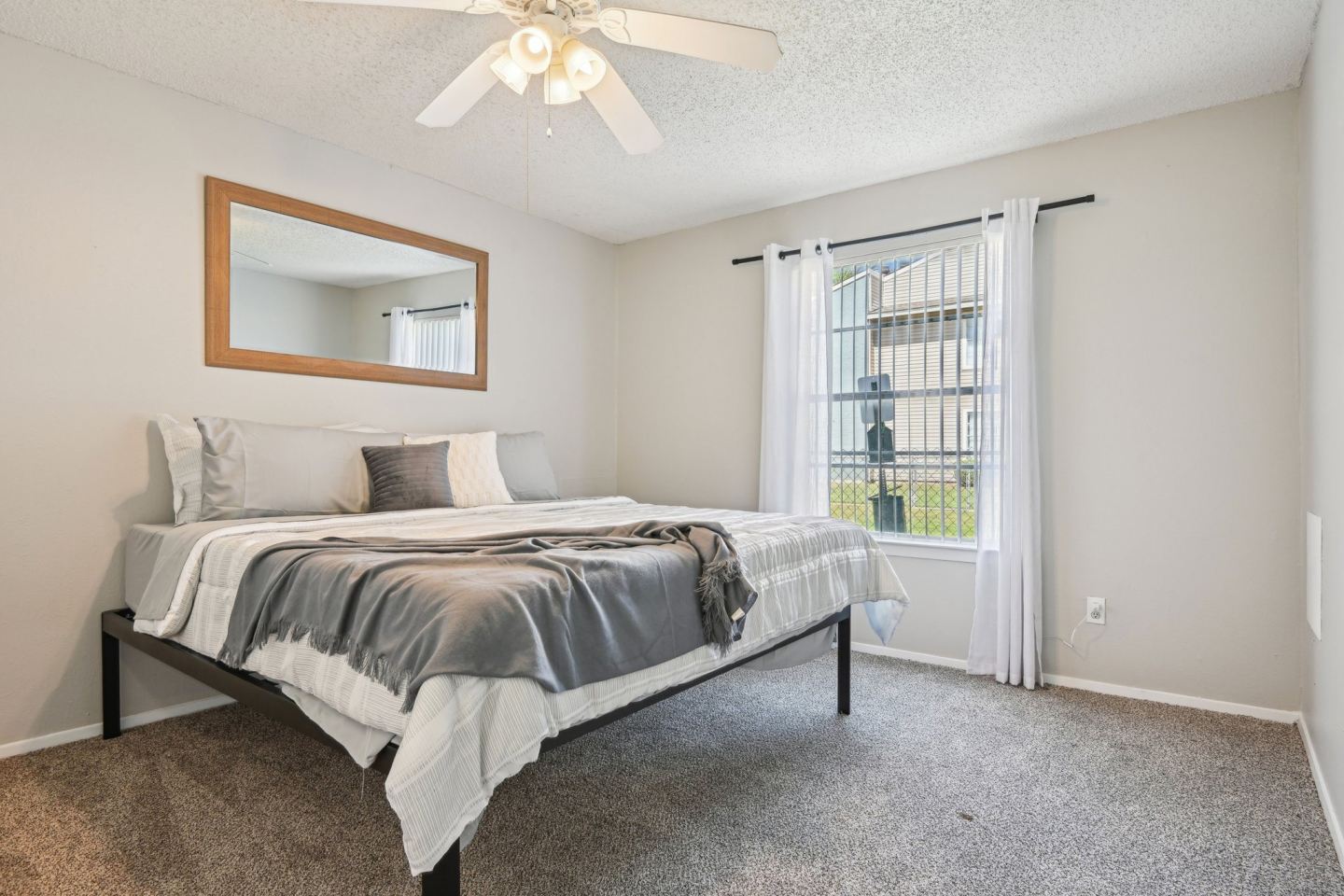 Abbey Glenn Apartments Image 13