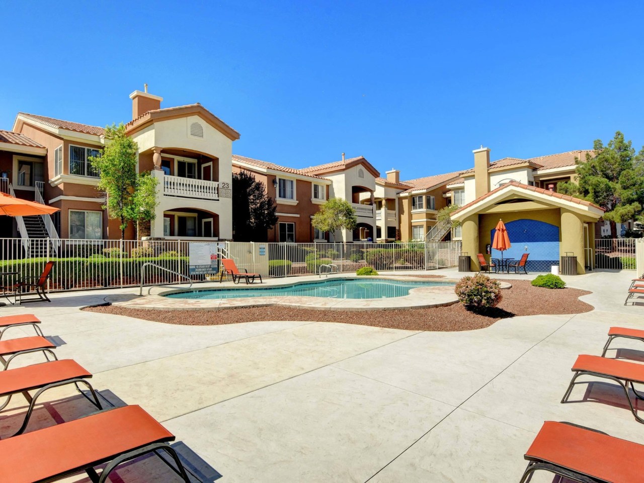 Coronado Bay Club Condo-Apartment Homes Image 23