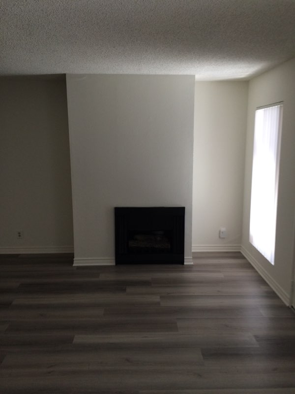 1402 N Alta Vista Blvd Image 2