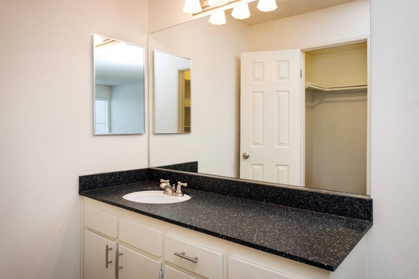Elán Mesa Lofts Image 12