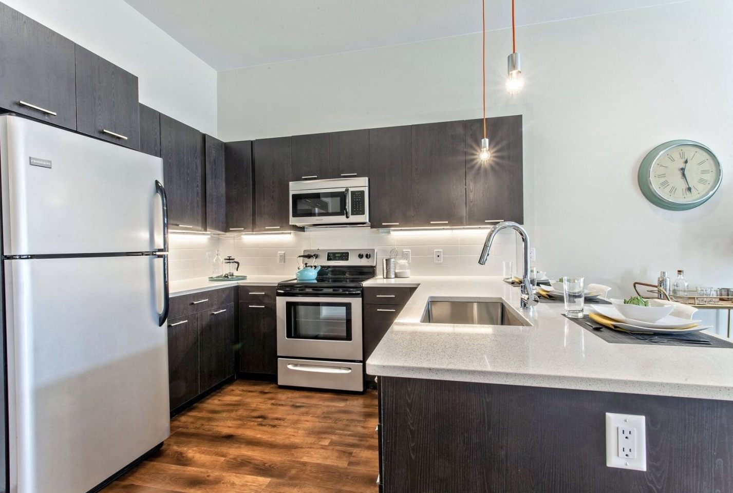 DELO Apartments Image 13