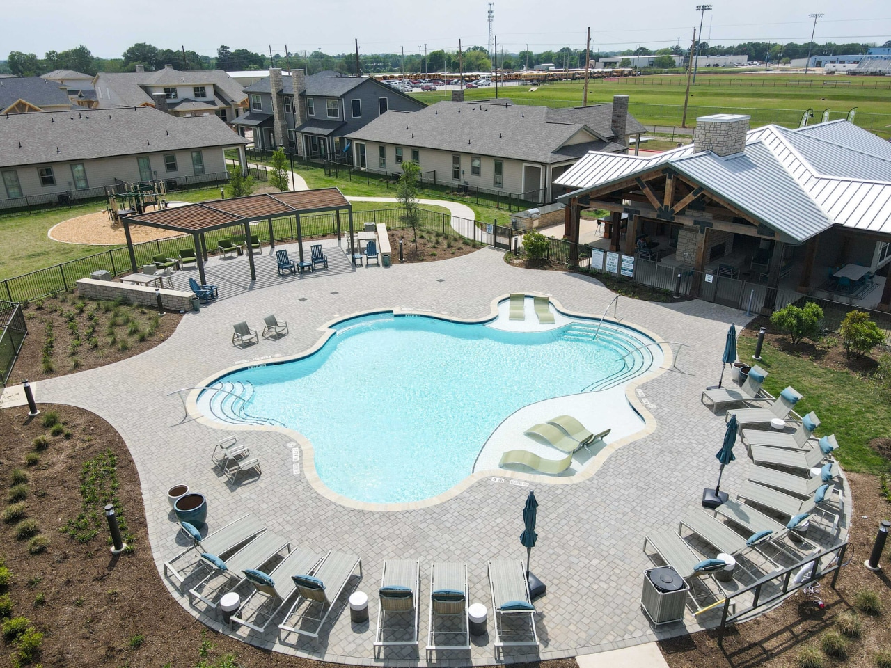 Home at Waller Image 17