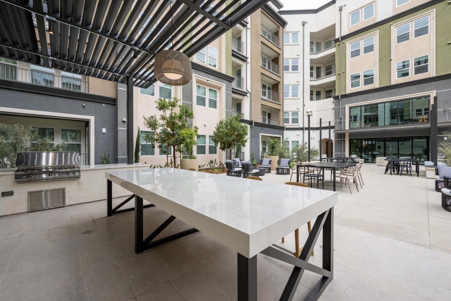 Enzo Apartments Image 26