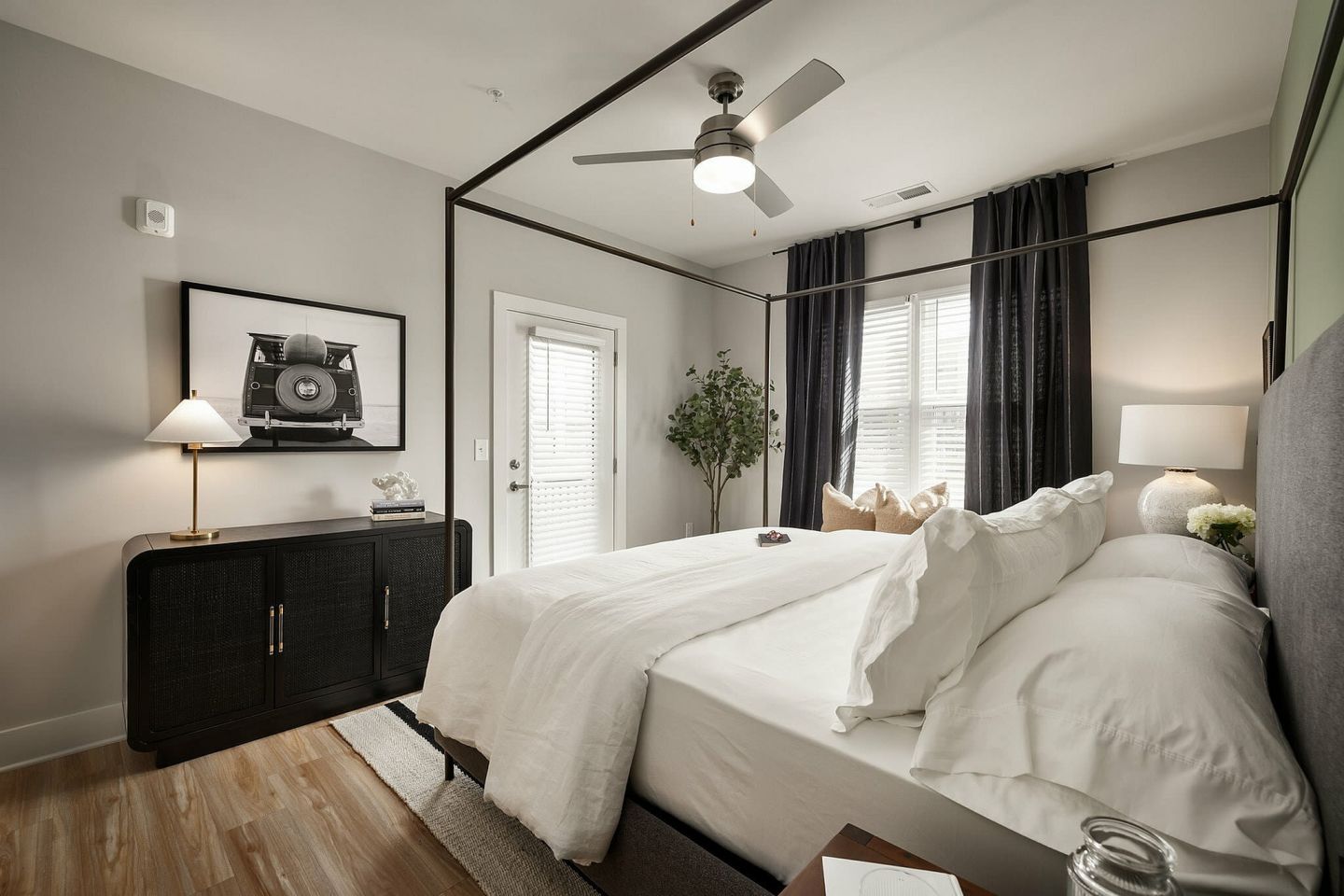 Encore Luxury Residences Image 23