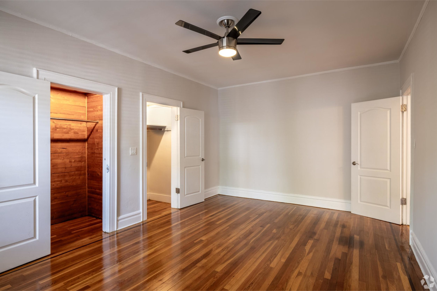 Worthington House Apartments Image 8