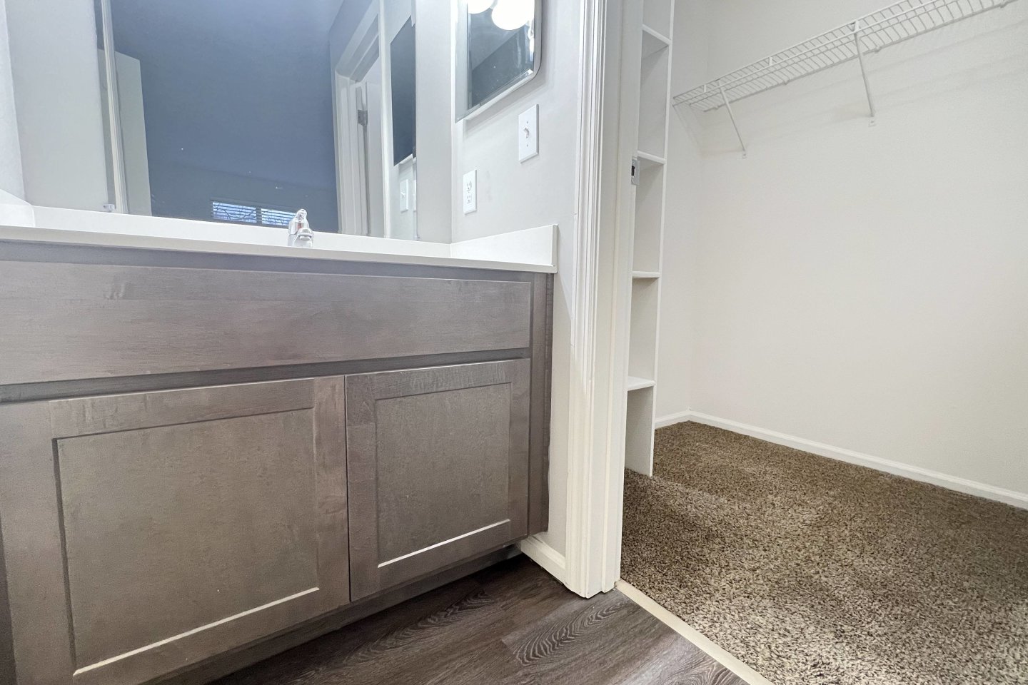 Deercross Apartments Image 79