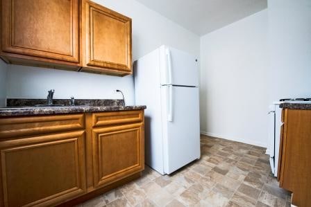 1448 W 83rd Image 5